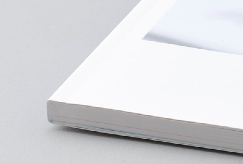 無線綴じ冊子印刷の綴じ方のイメージ