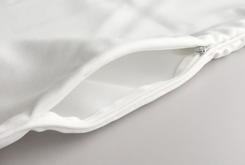 クッションカバーのジッパー部分のイメージ